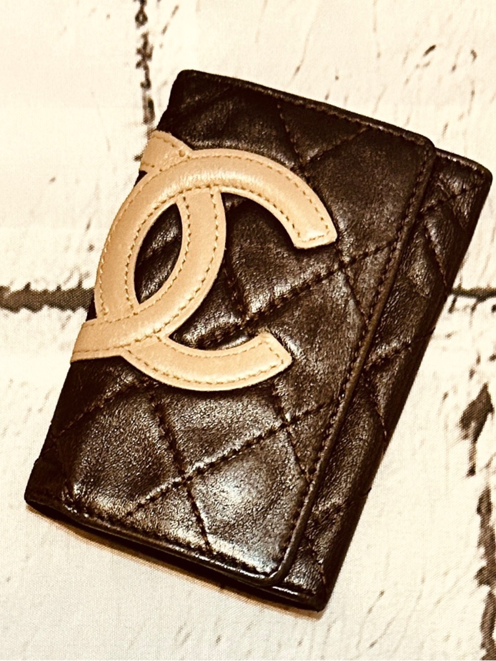 CHANEL Cambon Brown Quilted Leather Key Holder W/ Beige CC Logo (VGUC) - Picture 15 of 15